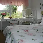 Rachel\'S Home From Home